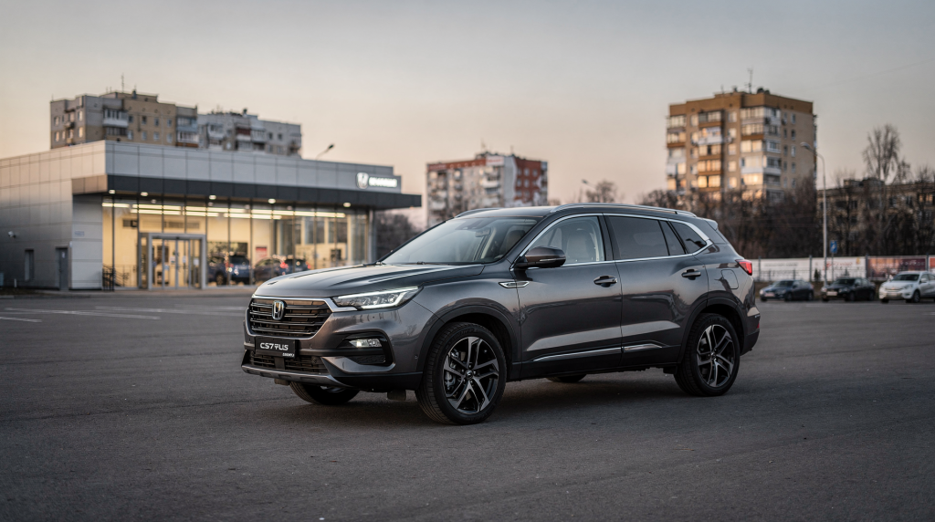 Чем запомнился новый Changan CS75 Plus на первом показе